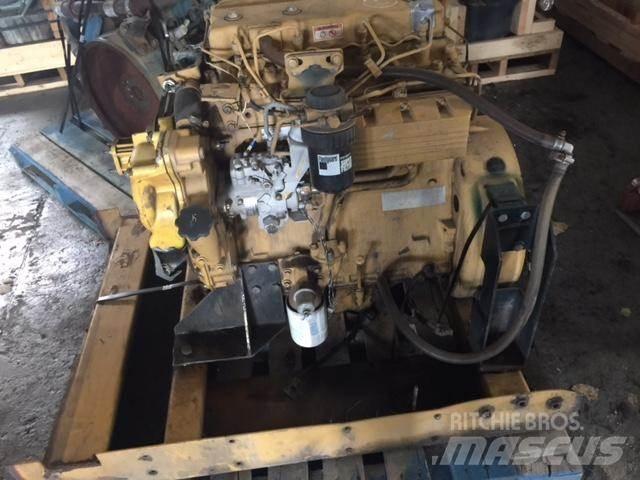 CAT 3054 发动机