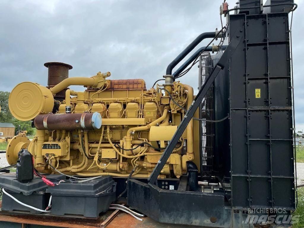 CAT 3512 发动机