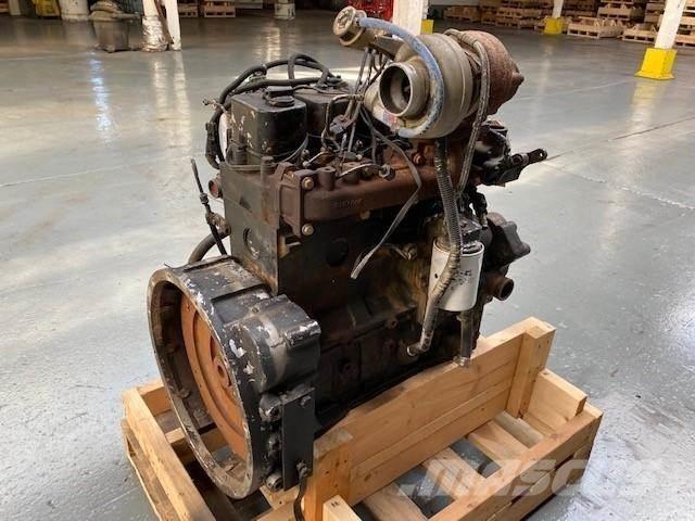 Cummins 4BT3.9 发动机