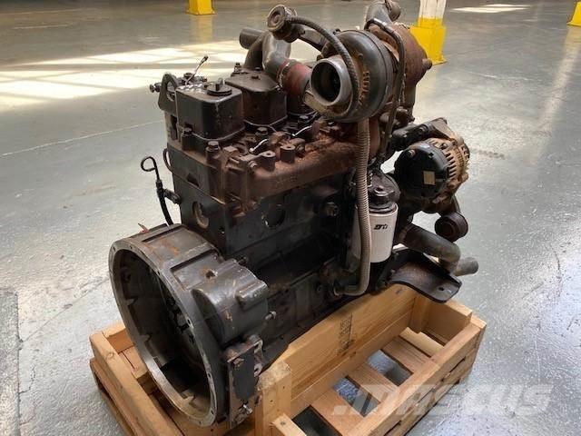 Cummins 4BT3.9 发动机