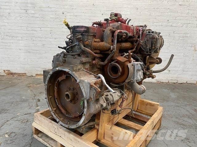 Cummins ISB6.7 发动机