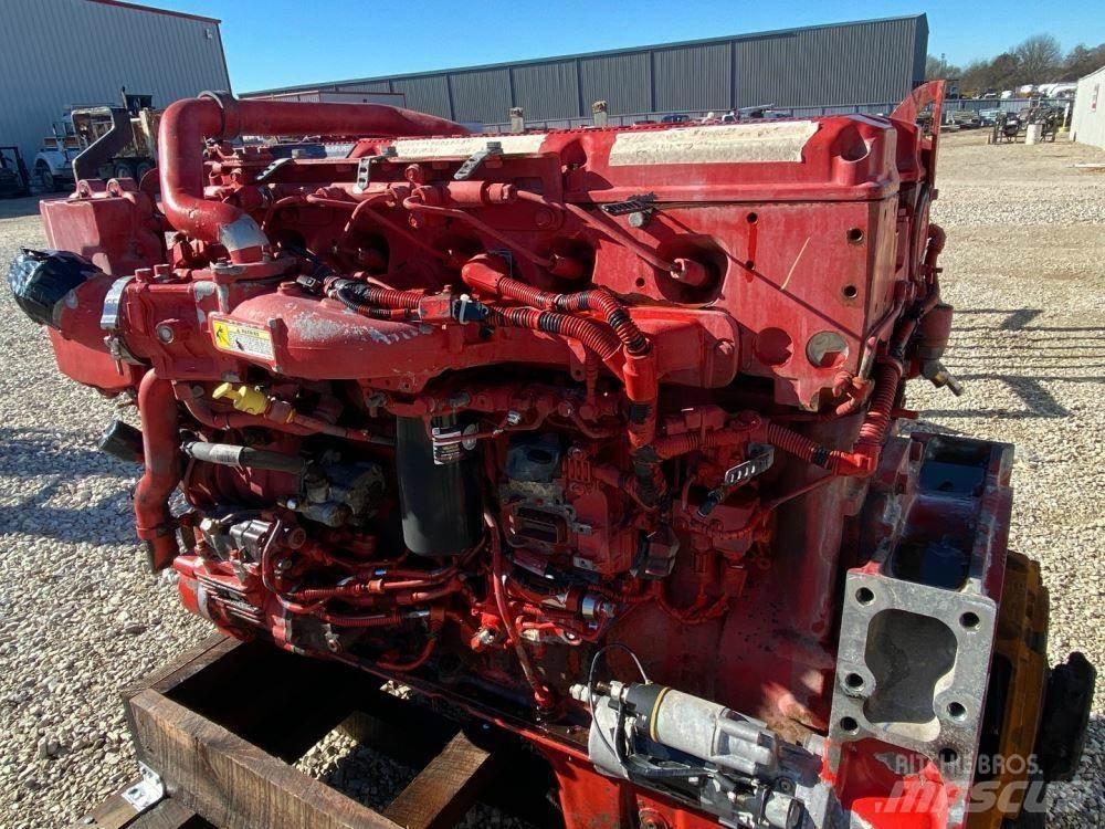 Cummins ISX15 发动机