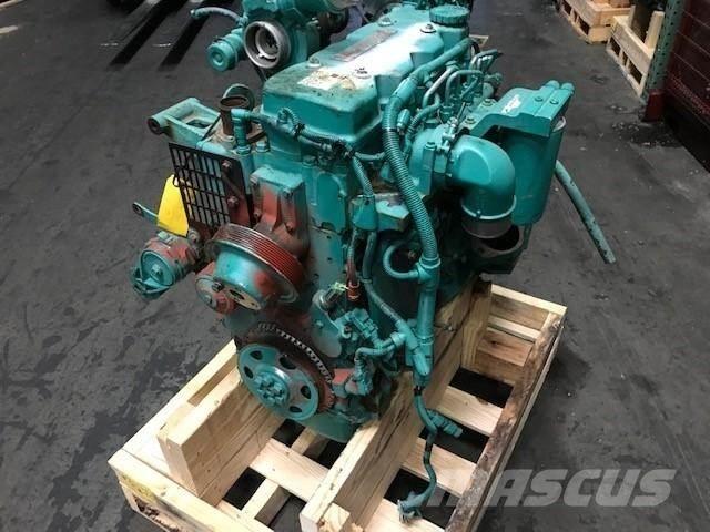 Cummins QSB4.5 发动机