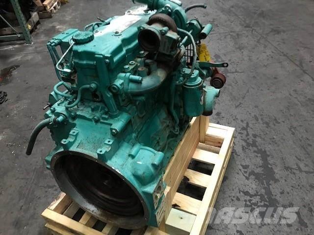 Cummins QSB4.5 发动机