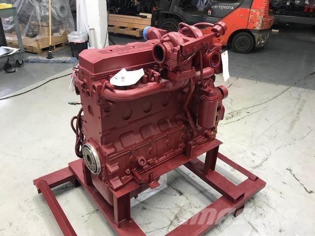 Cummins QSB5.9 发动机