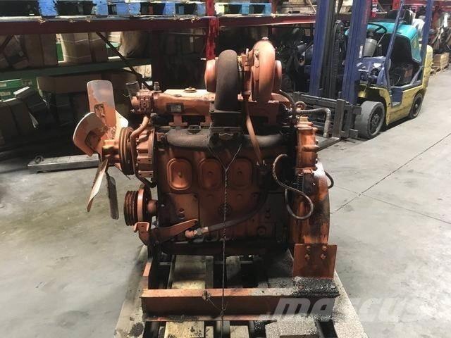 Detroit 4-71T 发动机