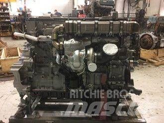 Detroit DD13 发动机