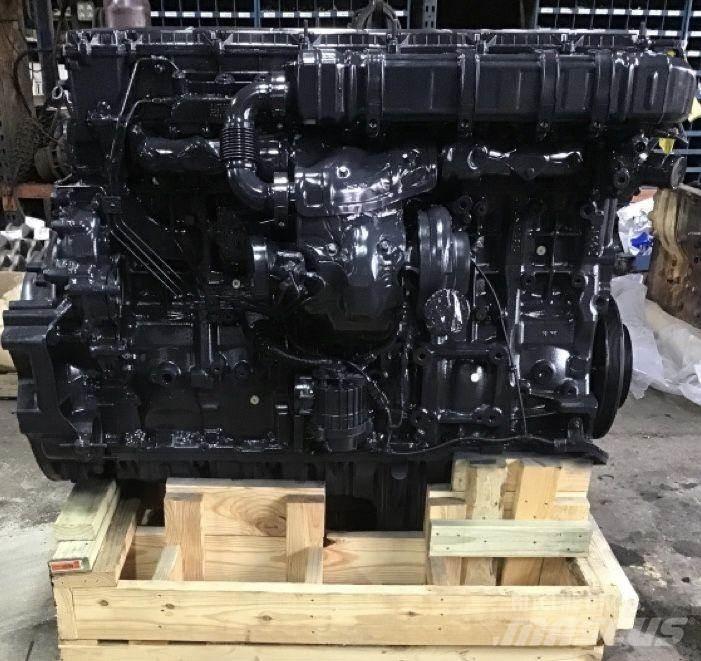 Detroit DD13 发动机
