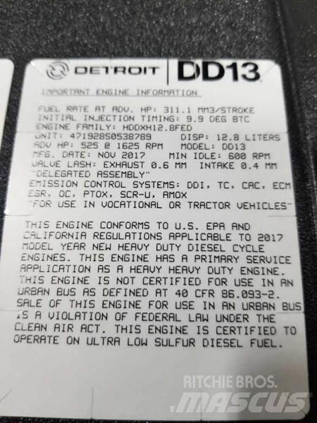 Detroit DD13 发动机