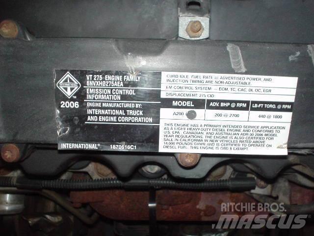International VT275 发动机