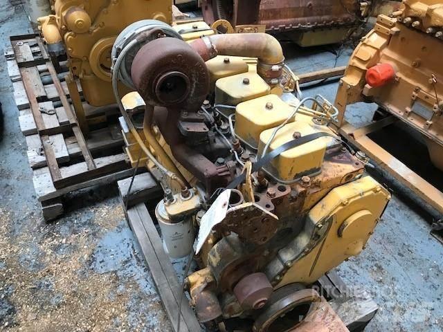 Komatsu S6D102 发动机