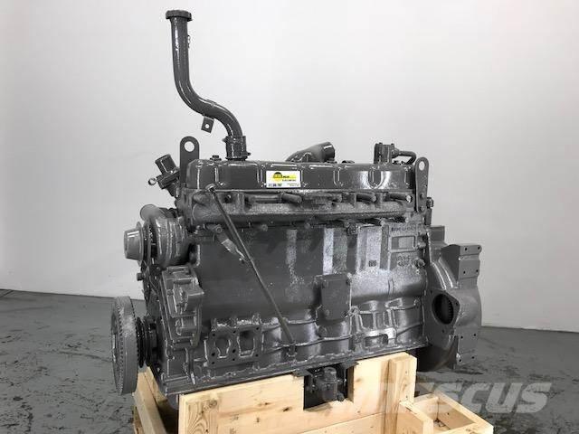 Komatsu S6D105-1 发动机
