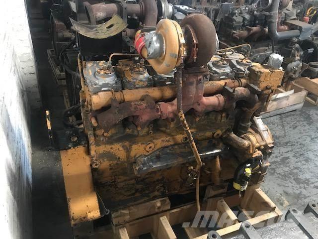 Komatsu S6D125-1 发动机