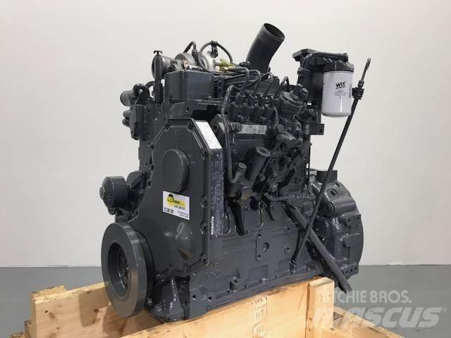 Komatsu SA4D102 发动机