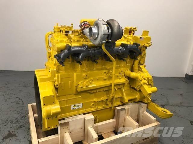 Komatsu SA6D125-1 发动机