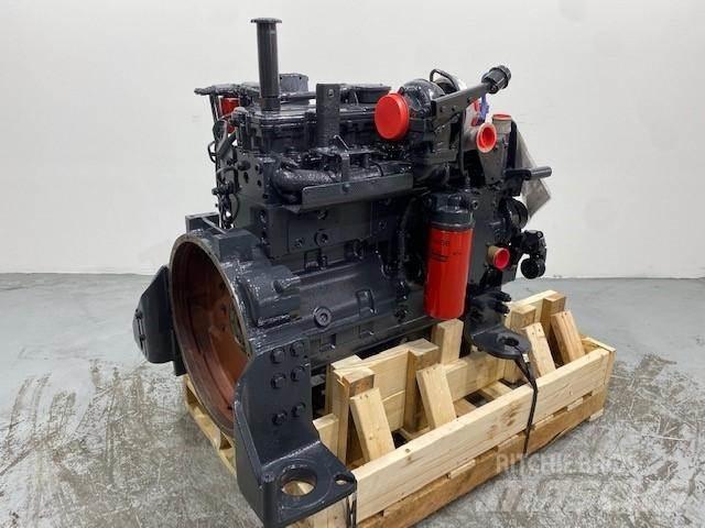 Komatsu SAA6D114E-3 发动机