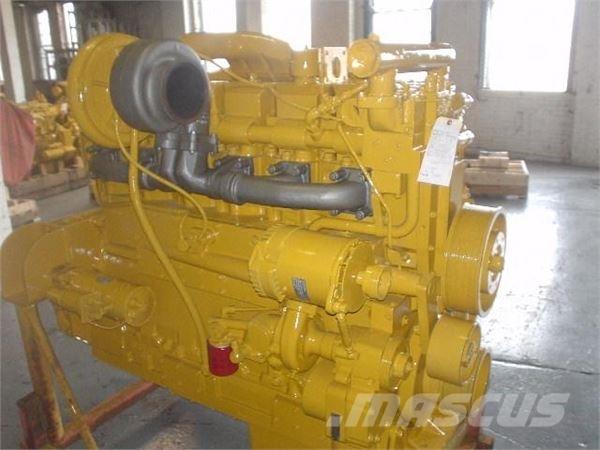 Komatsu SAA6D125E-2 发动机