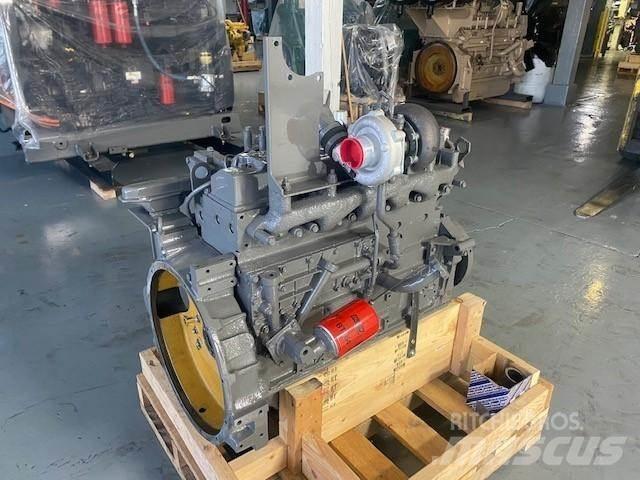 Komatsu SAA6D95 发动机