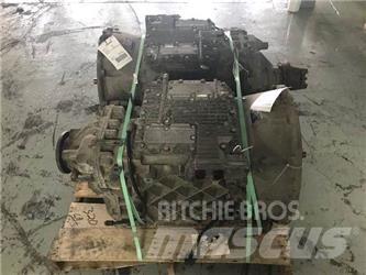 Volvo ATO2612D 传动装置
