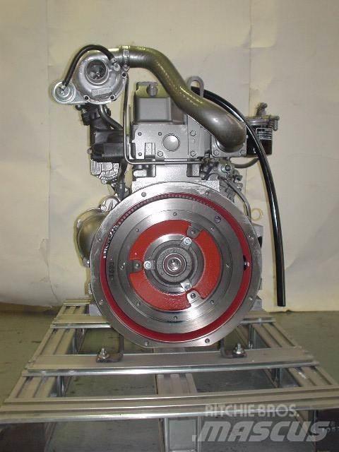 Yanmar 4TNV84T-DSA 发动机