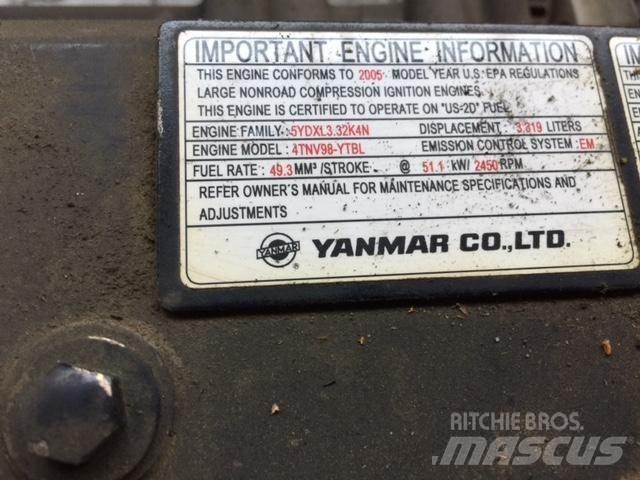 Yanmar 4TNV98 发动机