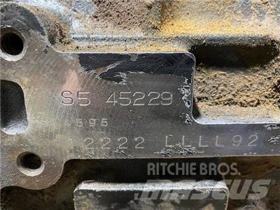 Yanmar 4TNV98-YTBL 发动机