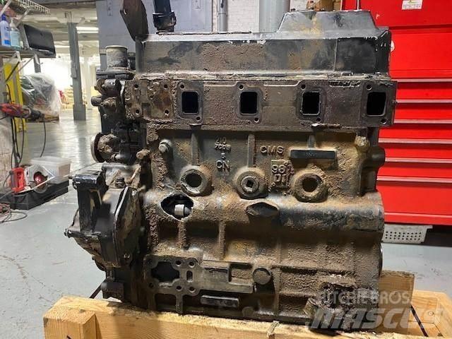 Yanmar 4TNV98-YTBL 发动机