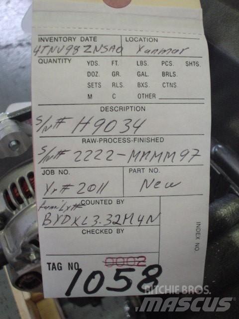 Yanmar 4TNV98-ZNSAD 发动机
