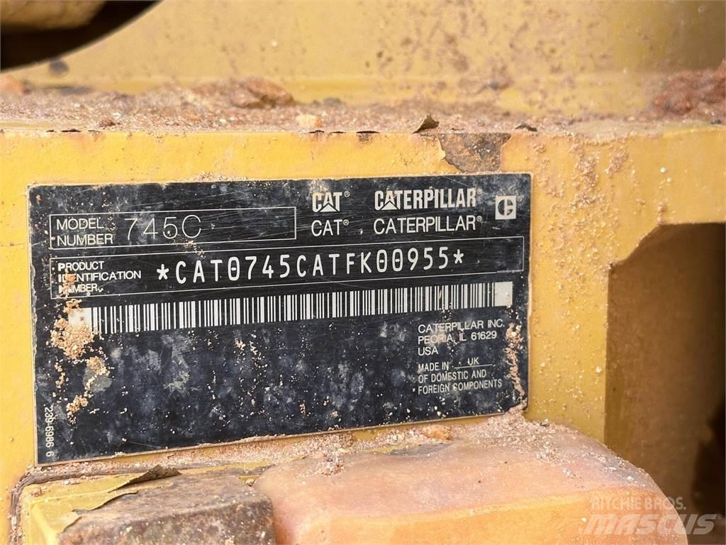 CAT 745C 铰接式自卸车