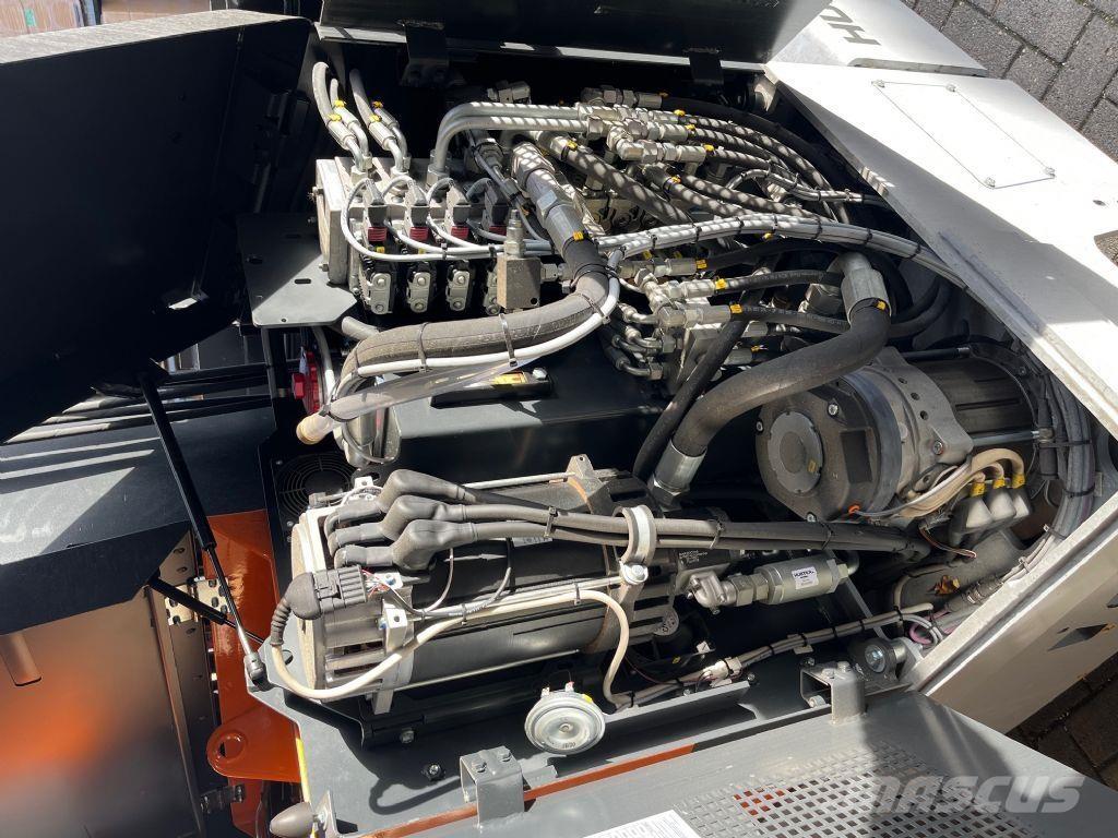 Hubtex PHOENIX MQ 45 侧卸式铲车