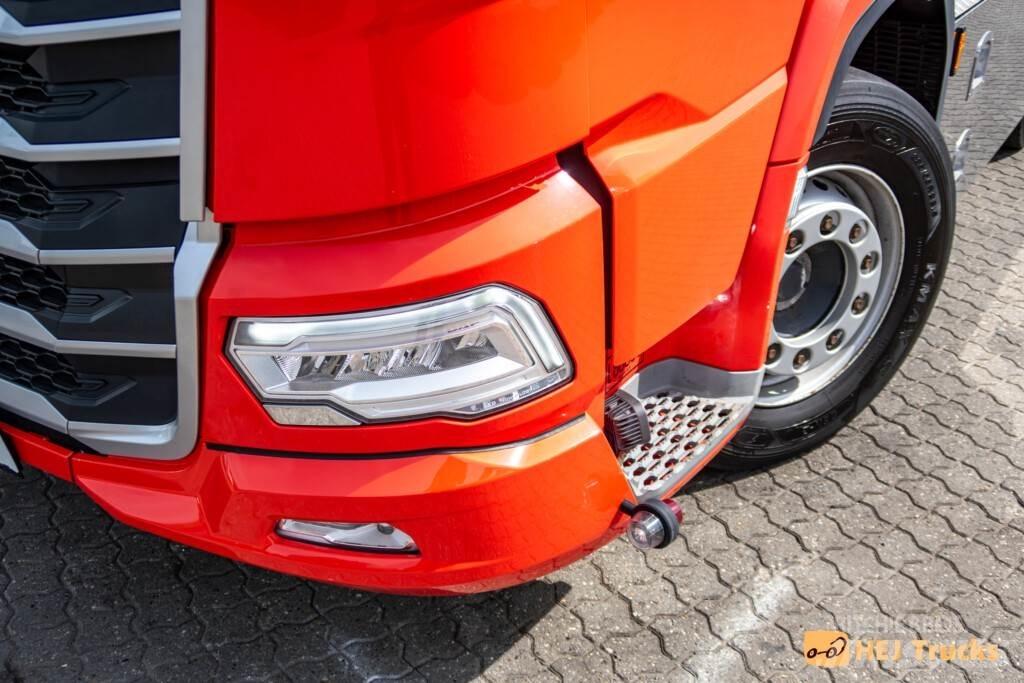 DAF XF 480 FTN 6x2 牵引车