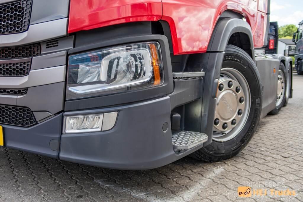 Scania R500 A6x2/4NB 牵引车