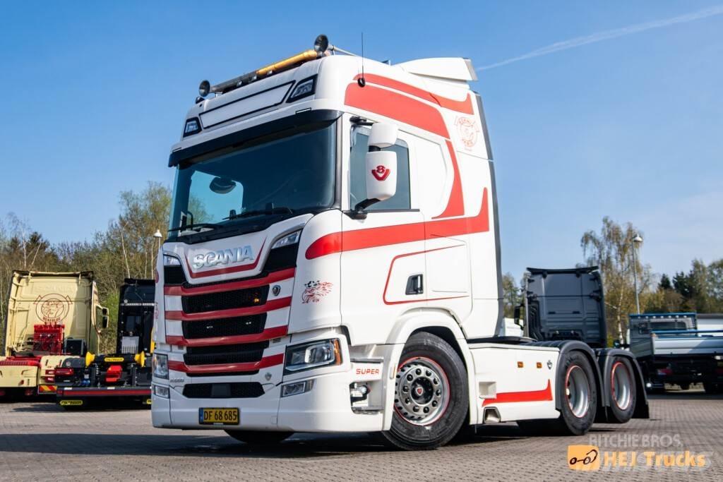 Scania R660 A6x2NB 牵引车