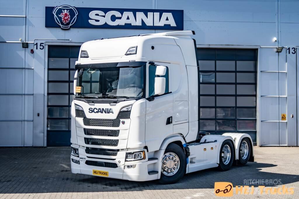 Scania S660 A6X2NB 牵引车