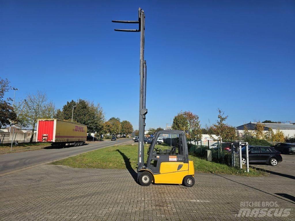 Jungheinrich EFG430 电动叉车