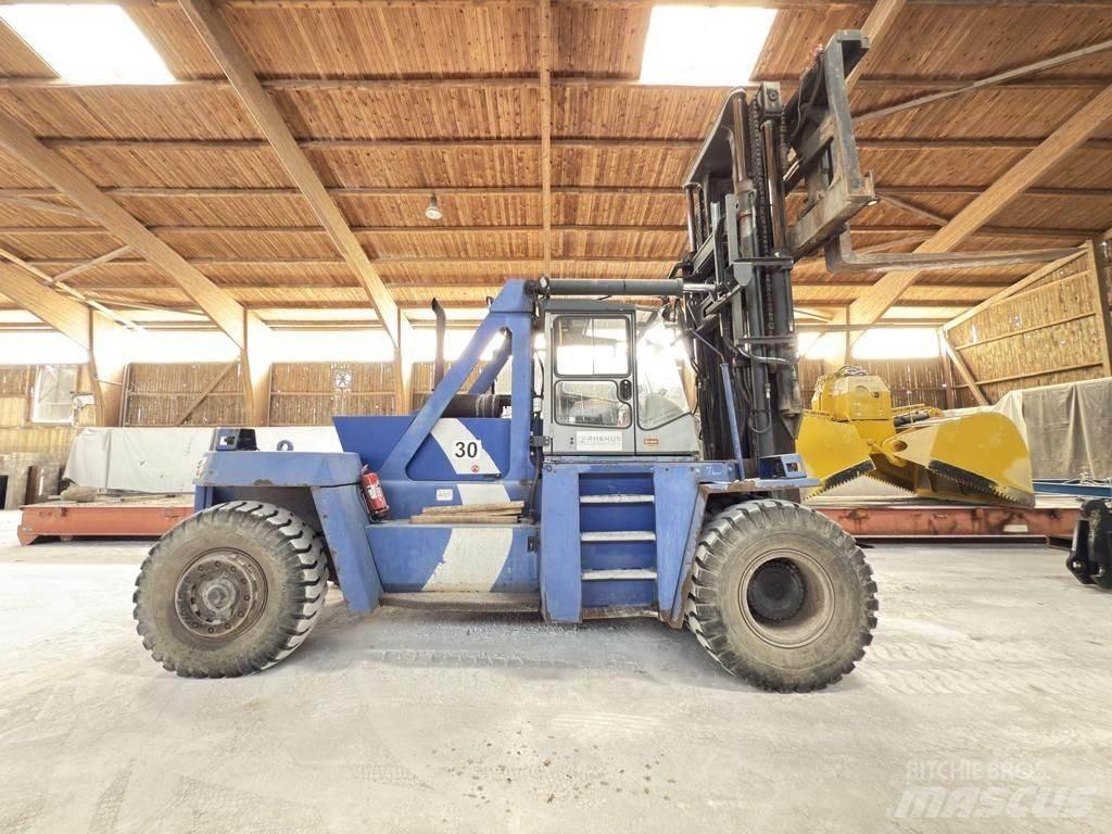 Kalmar DCD28-1200LB 柴油叉车