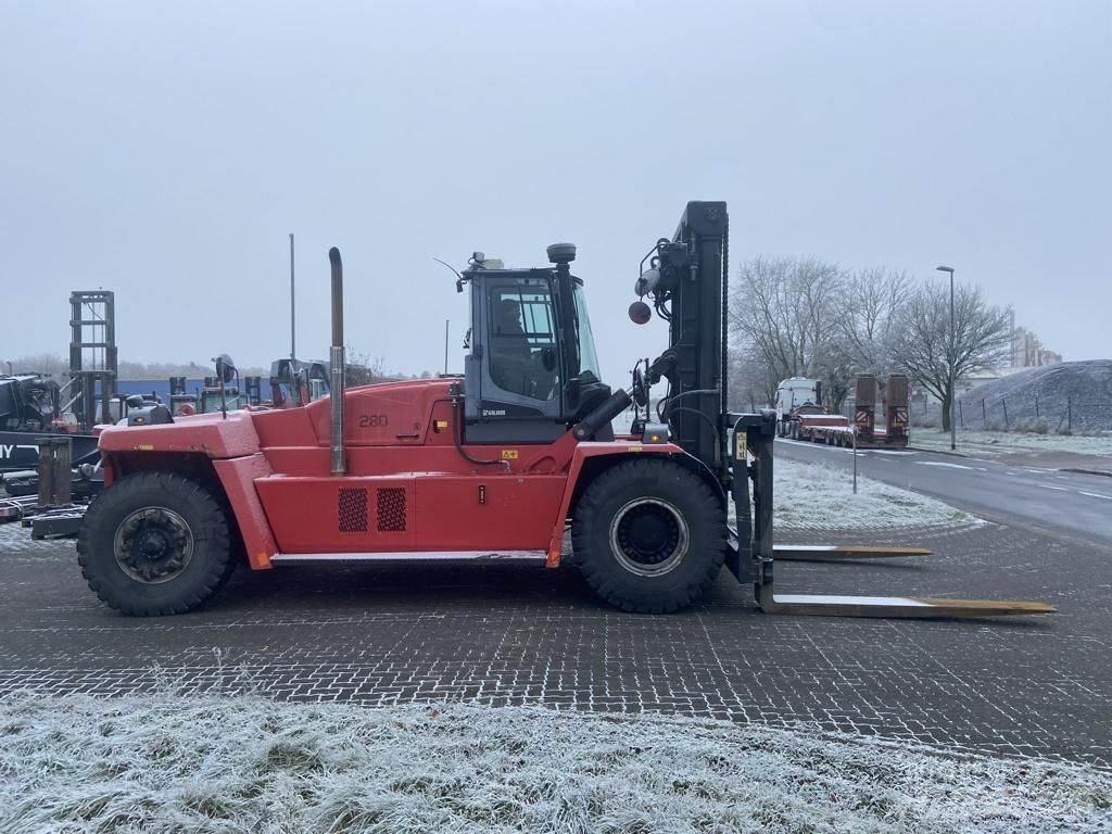 Kalmar DCG300-12LB 柴油叉车