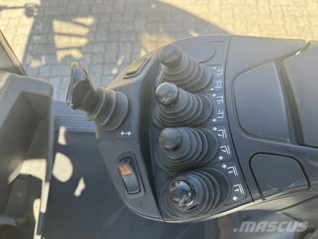 Linde H30D-02 柴油叉车