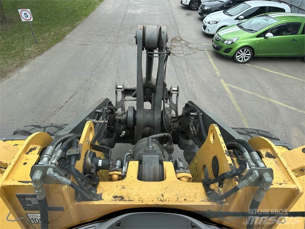 Volvo L120H 轮式装载机