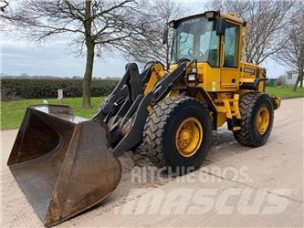 Volvo L70D 轮式装载机