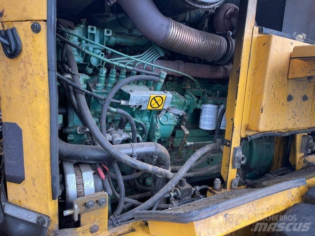 Volvo L70D 轮式装载机