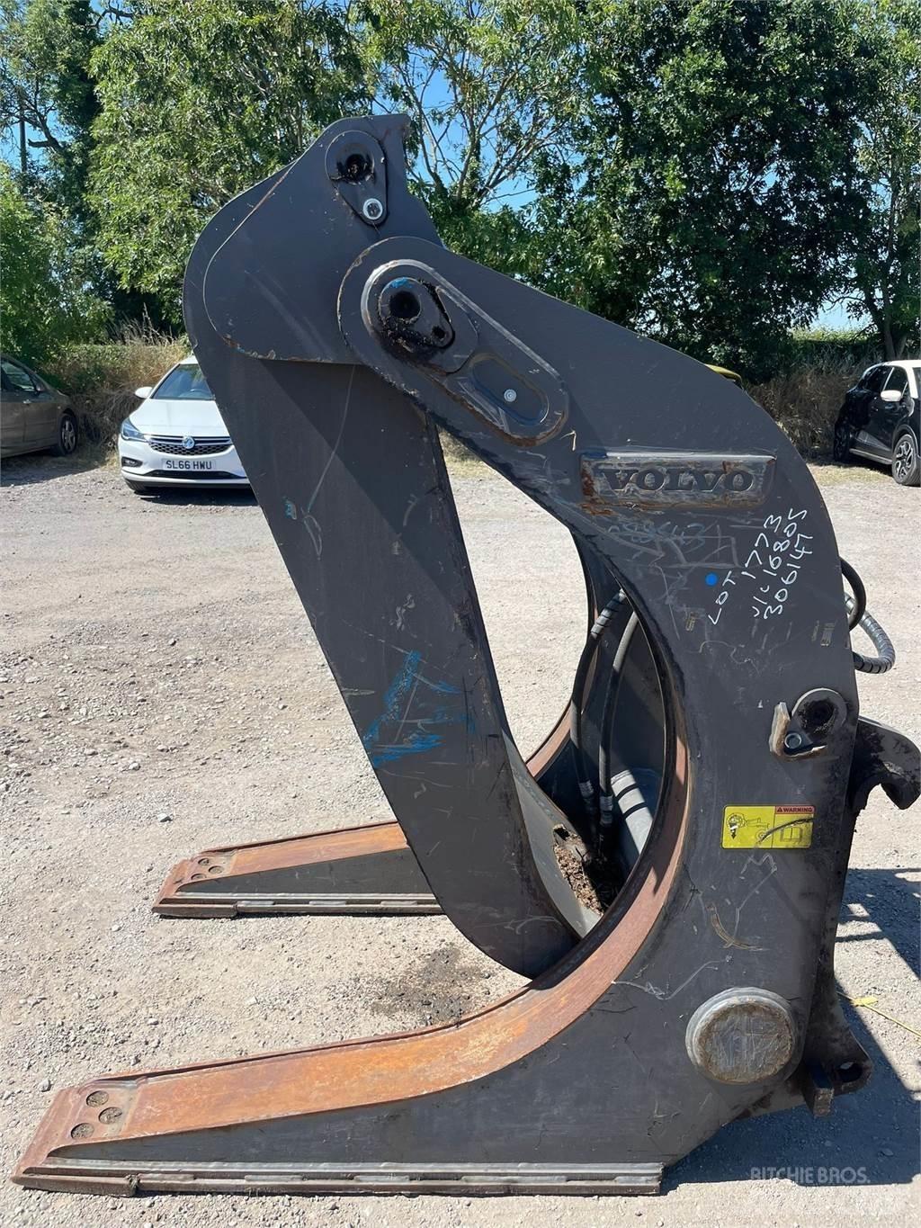 Volvo log grab 建筑机械-其他