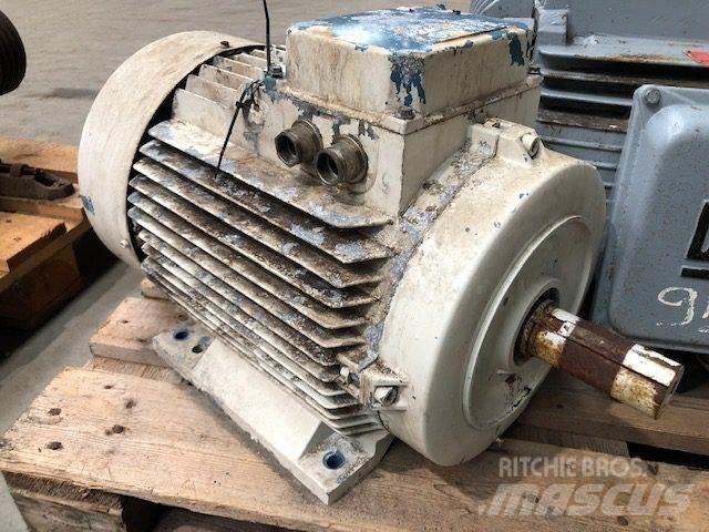  17 kW ABB MBT180M El-Motor 发动机