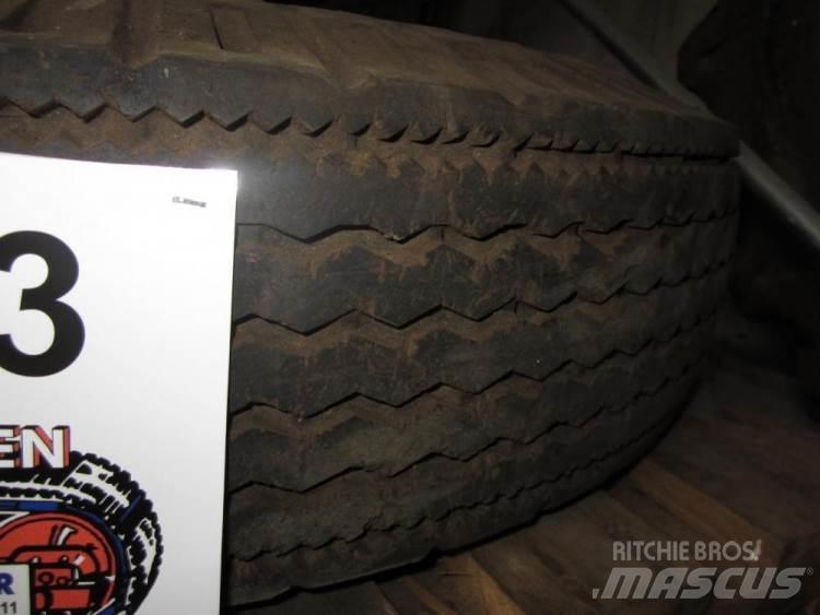  9.00-16 Goodyear dæk - 1 stk. 轮胎、车轮和轮圈