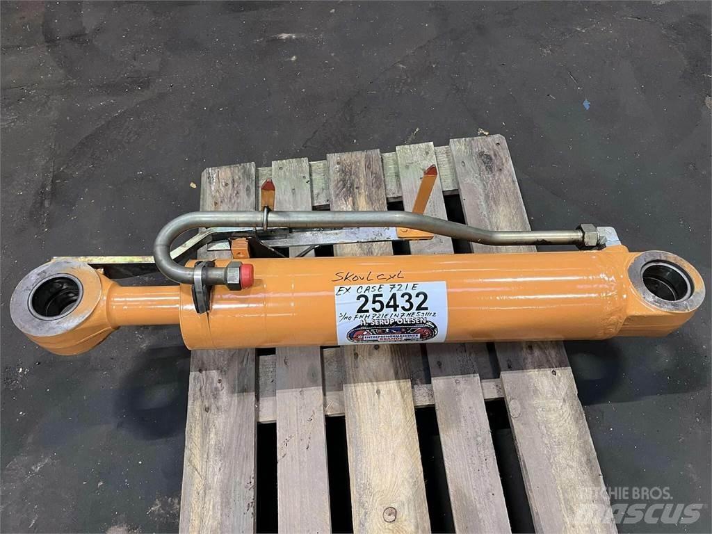 CASE 721E Skovlcylinder 液压