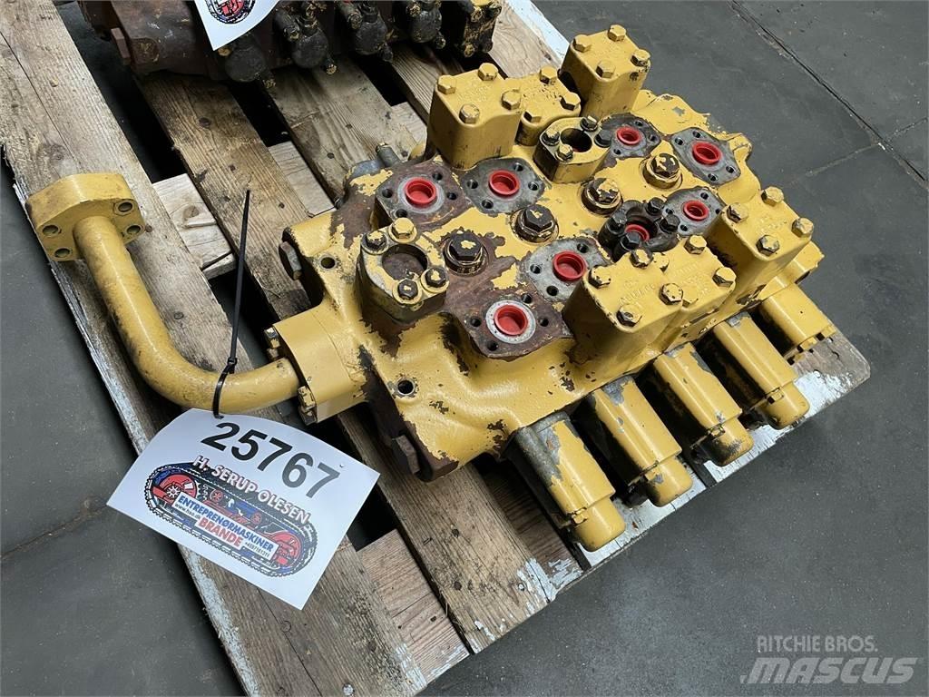 CAT 215LC hovedventilblok 液压