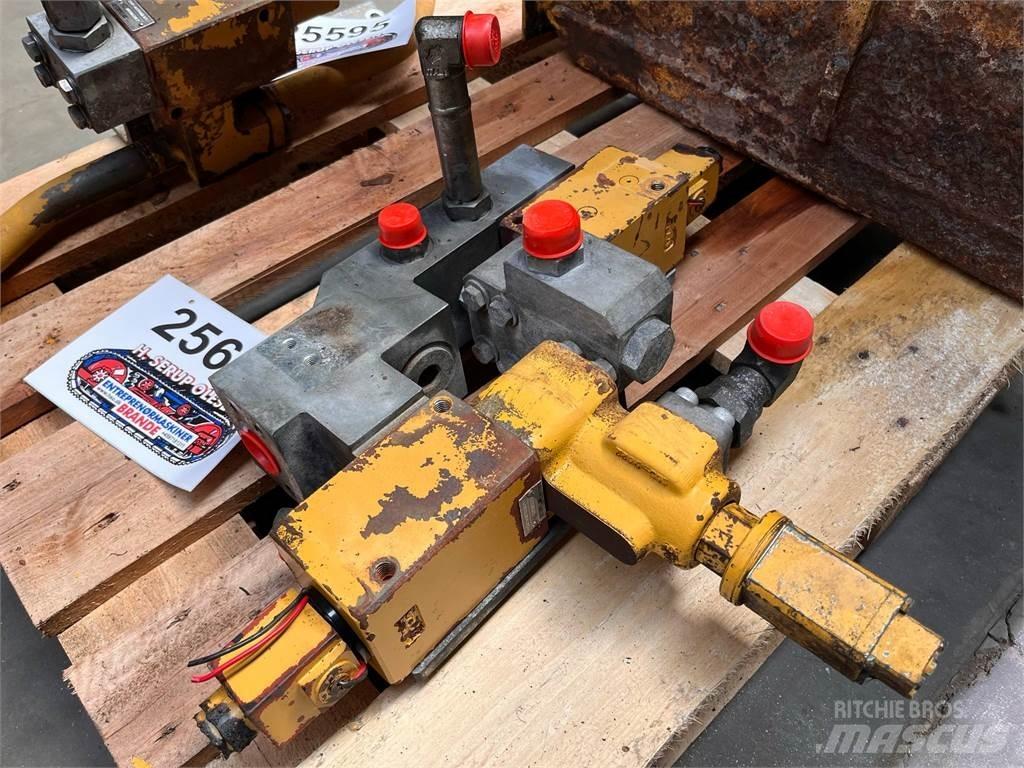 CAT 323D kontraventil 液压