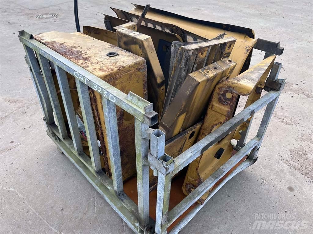 CAT 323D Skærme 其他组件
