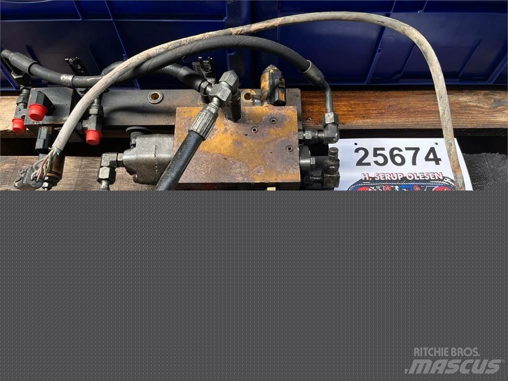 CAT 323D ventilgruppe-CON 液压