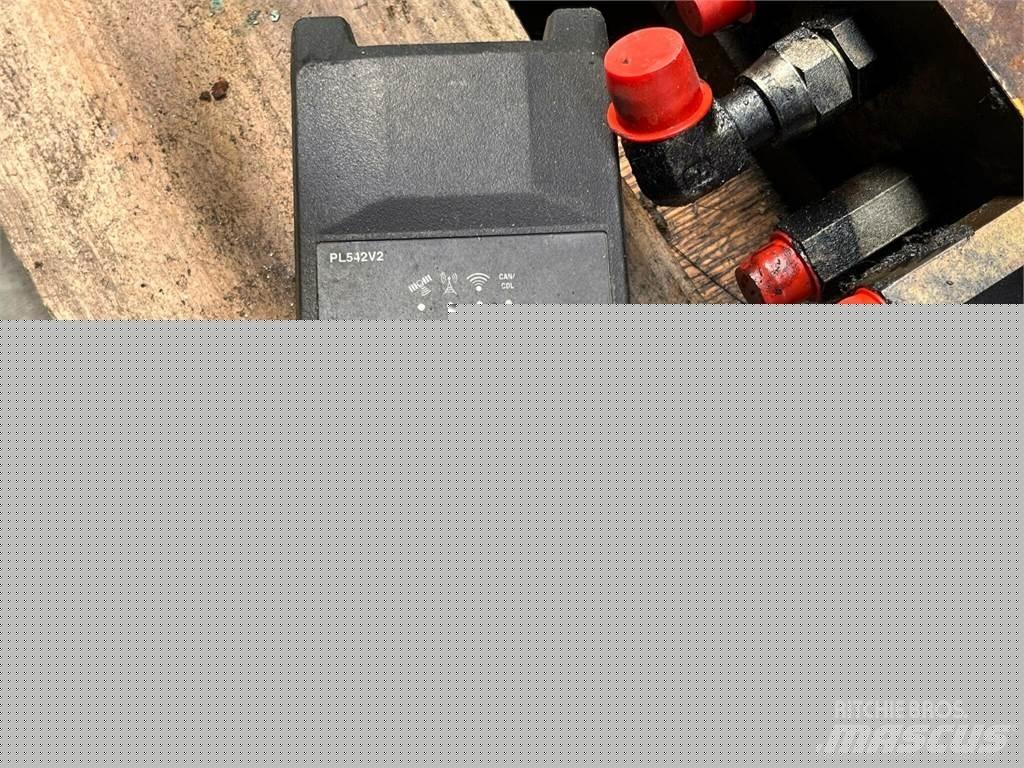 CAT 323D ventilgruppe-CON 液压